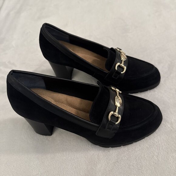Gianni Bernini Porshaa Black Suede Loafer Heels With Gold Buckle Women's Size 8M - Picture 3 of 12